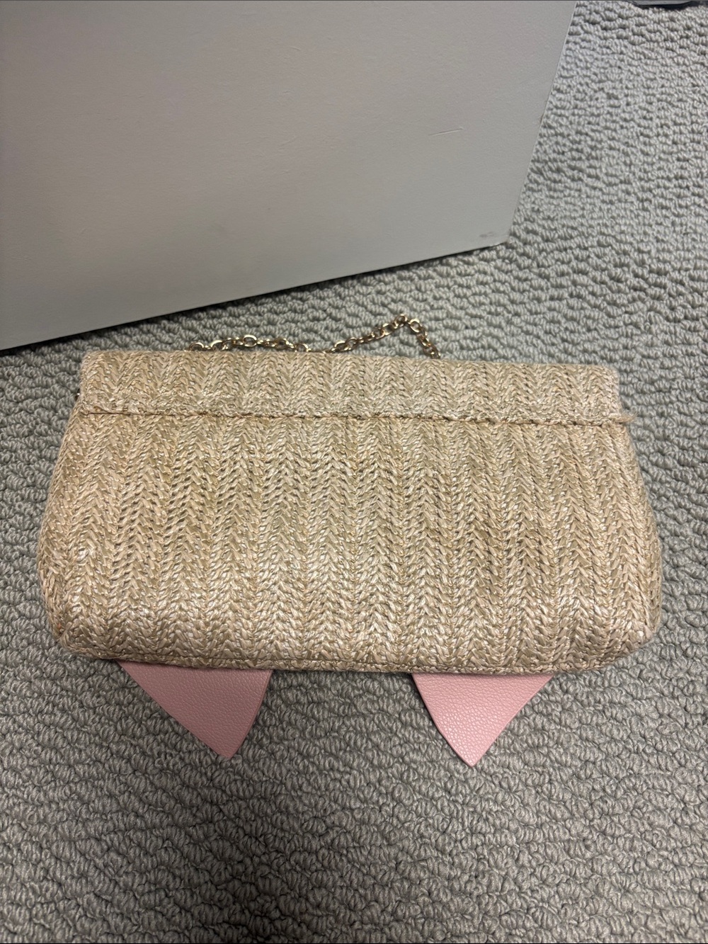 Straw Clutch Wristlet with Pink Bow and Gold Chain - Picture 5 of 5
